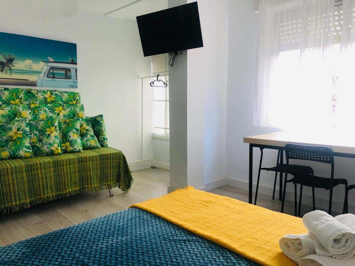 Mercado Huelin Apartments Малага Екстер'єр фото